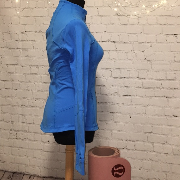 SOLD Lululemon Shape Jacket - Picture 8 of 11